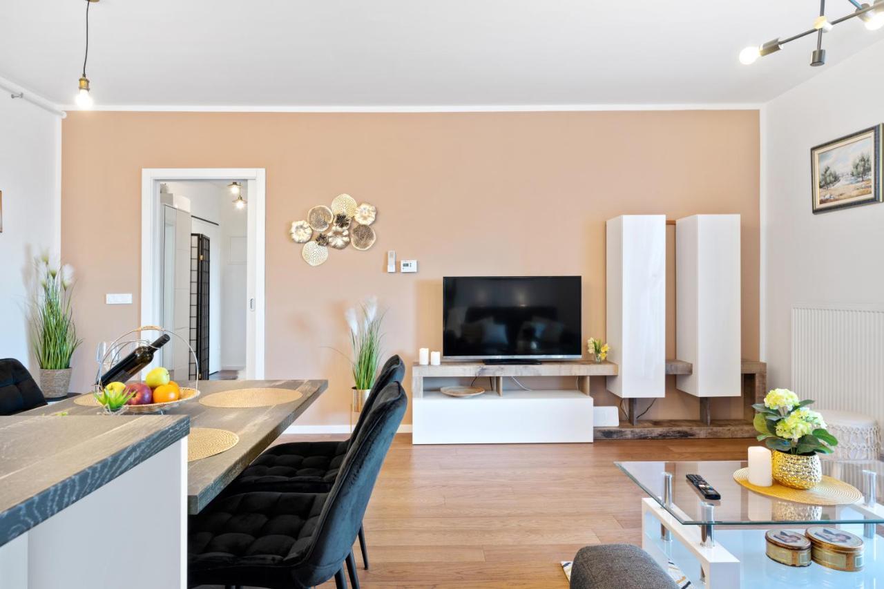 Apartments Karla & Jakov Шибеник Екстер'єр фото
