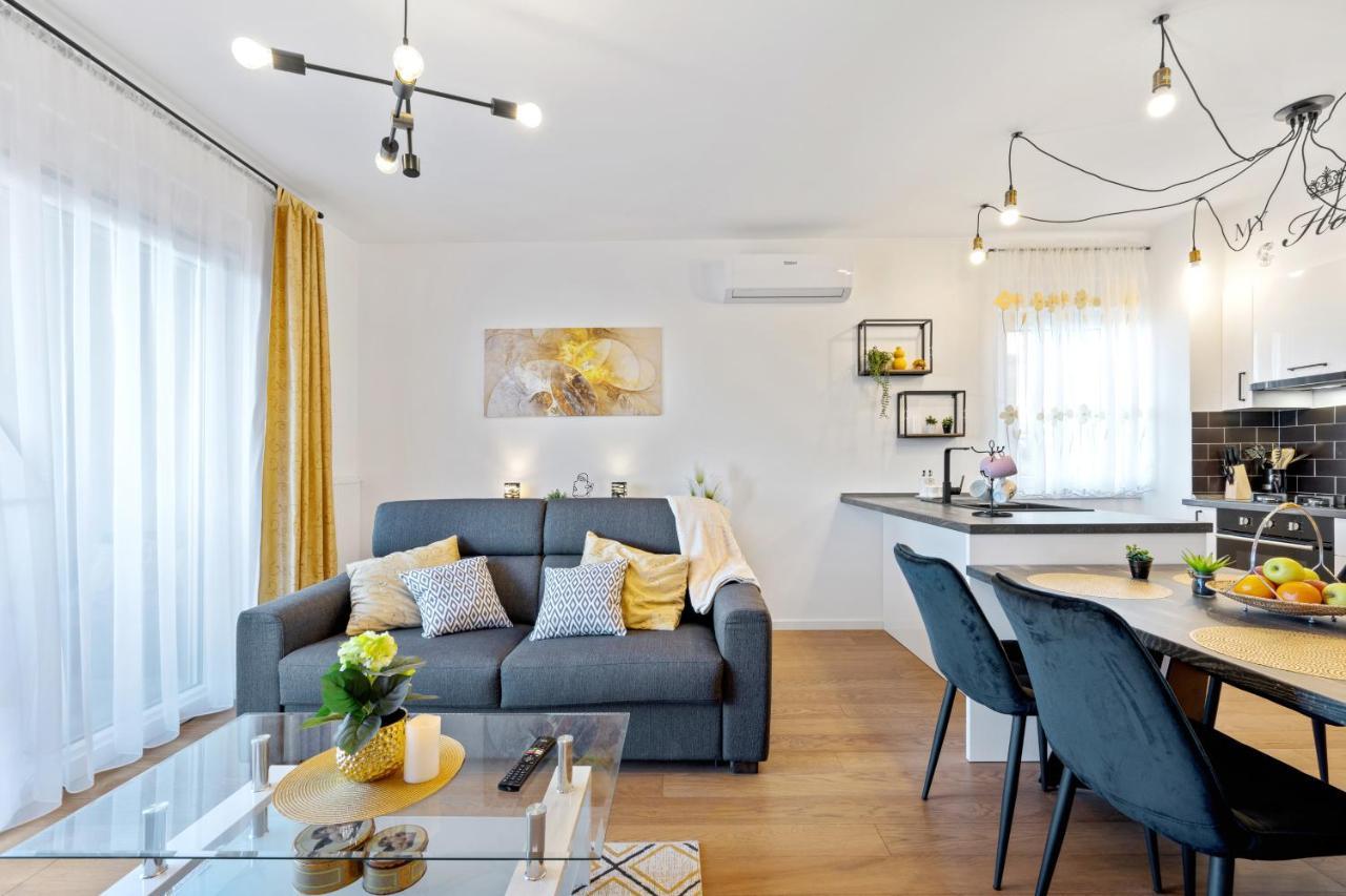Apartments Karla & Jakov Шибеник Екстер'єр фото